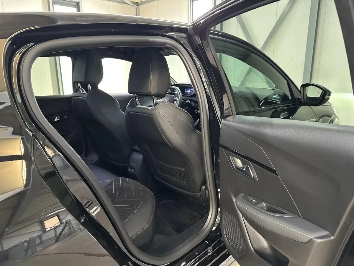 EV GT 51 kWh 157pk | Warmtepomp | Vision pack | Alcantara pack | Navigatie pack