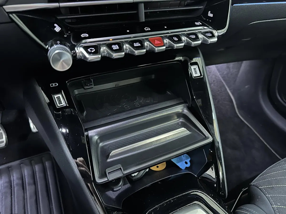EV GT 51 kWh 157pk | Warmtepomp | Vision pack | Alcantara pack | Navigatie pack