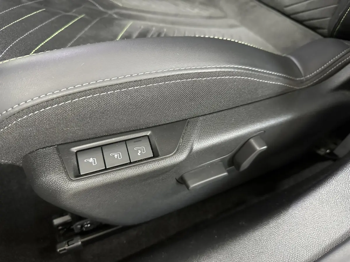 EV GT 51 kWh 157pk | Warmtepomp | Vision pack | Alcantara pack | Navigatie pack