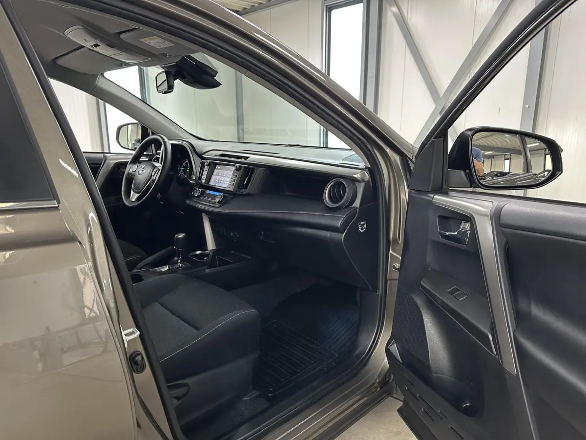 2.5 Hybrid Dynamic Sport | Navi | Camera |
