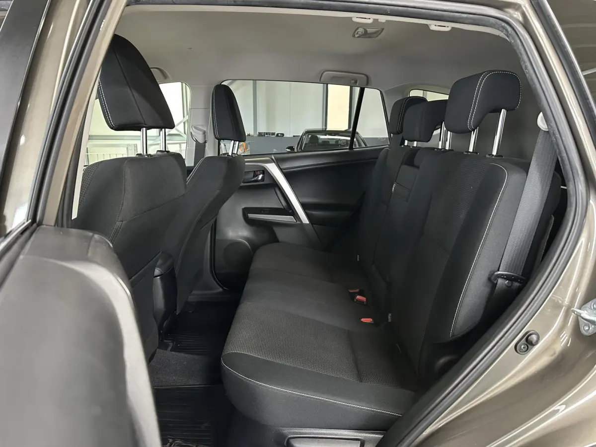 2.5 Hybrid Dynamic Sport | Navi | Camera |