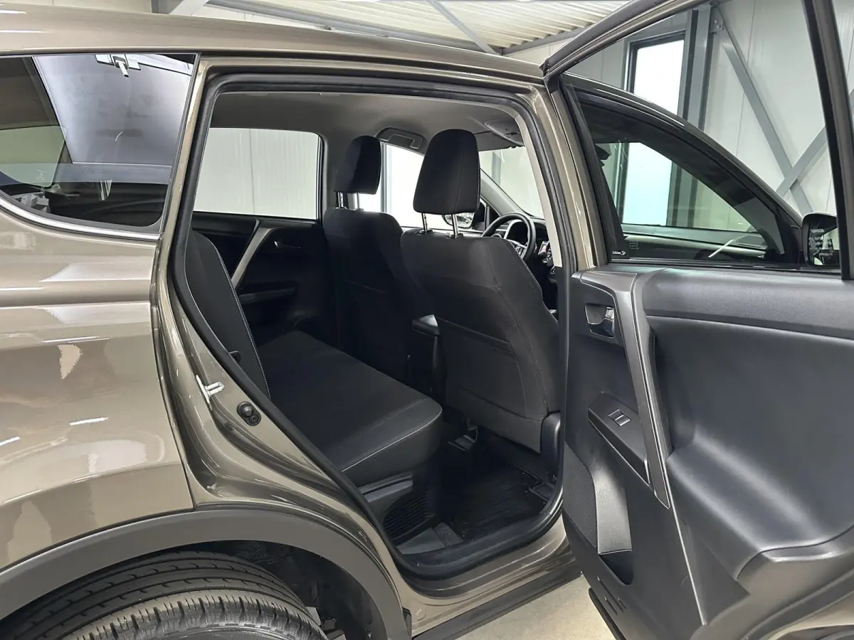 2.5 Hybrid Dynamic Sport | Navi | Camera |