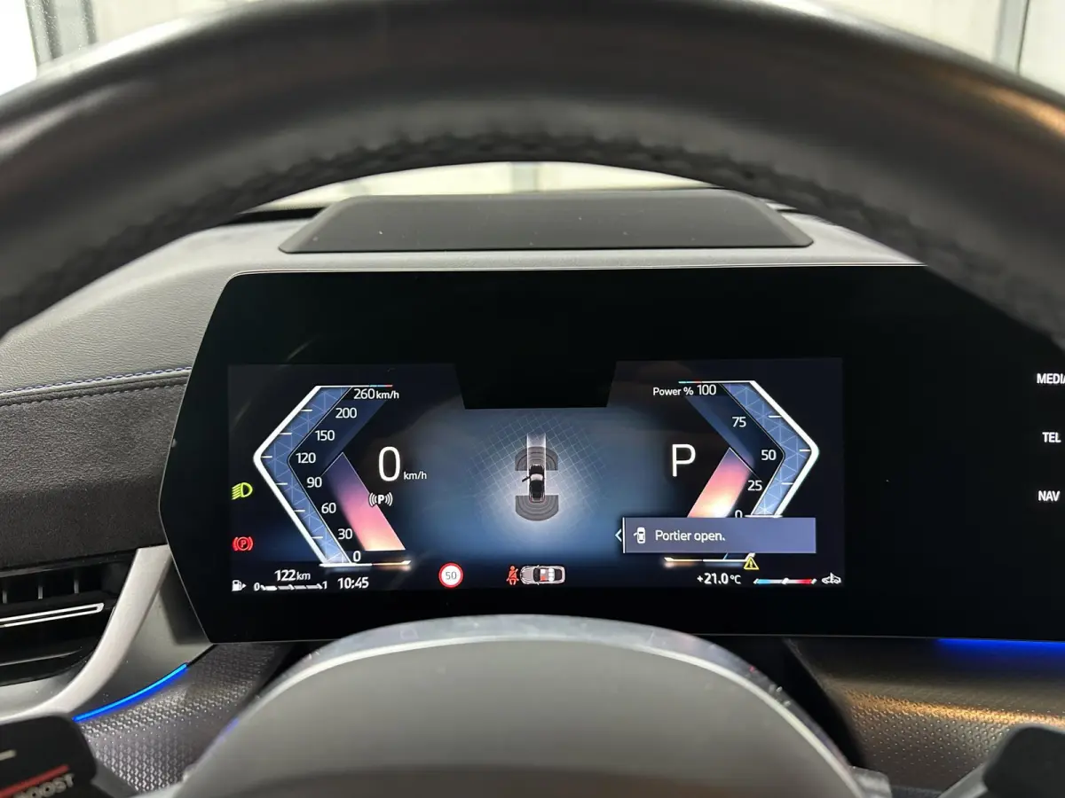 sDrive20i M-Sport Pro | Harman Kardon | Pano | Trekhaak | Head-up | 21"