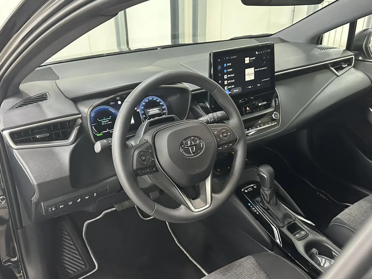Hybrid 140 Dynamic | Acc | Camera | stoel stuur verw. |