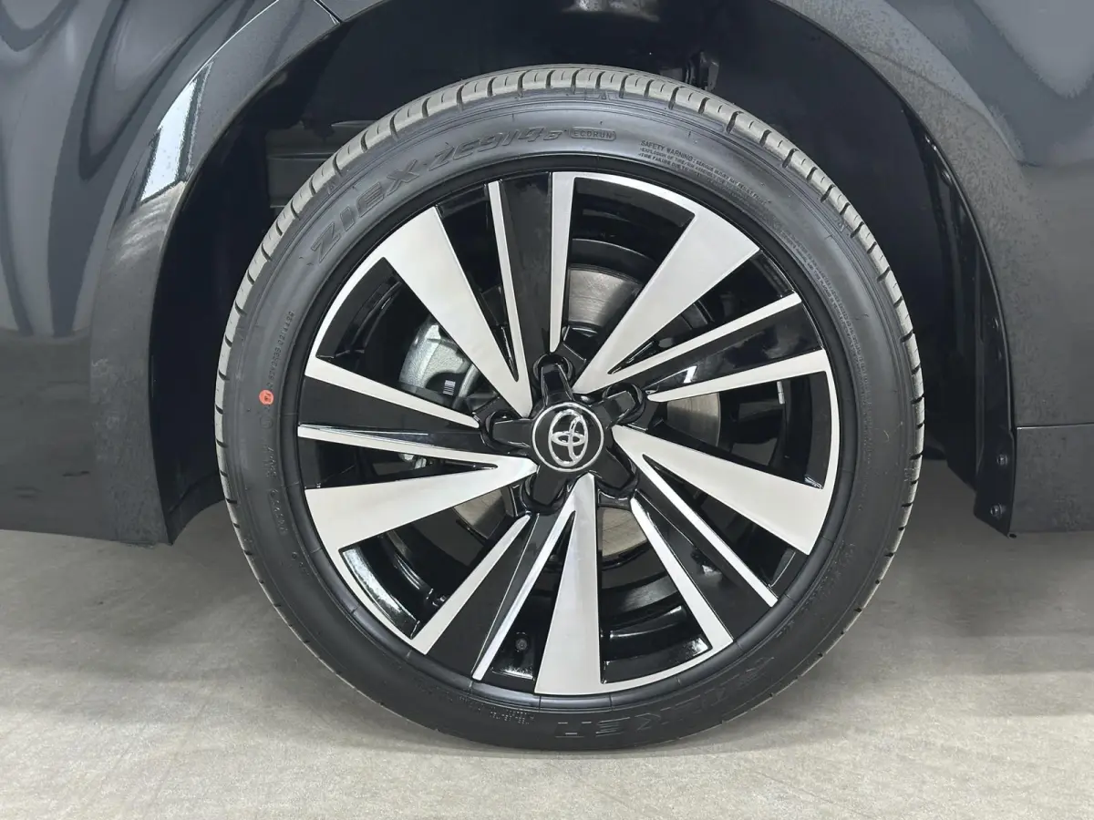 Hybrid 140 Dynamic | Acc | Camera | stoel stuur verw. |