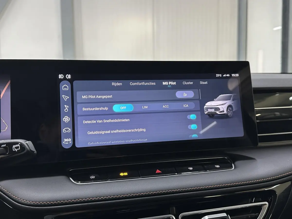 1.5 Luxury | Leder | Apple Carplay/Android Auto |