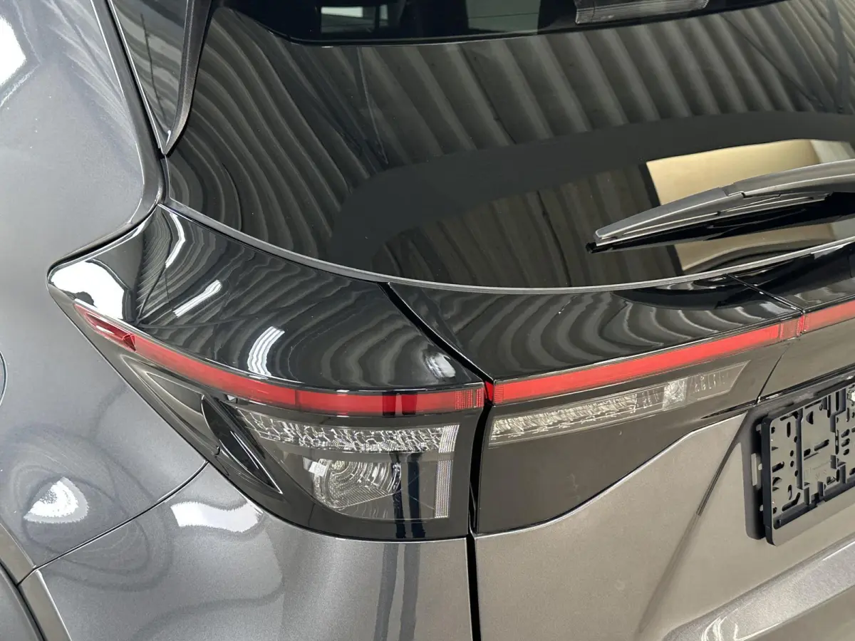 1.5 Hybrid 115 Dynamic | Stoel stuur verw. | Camera |