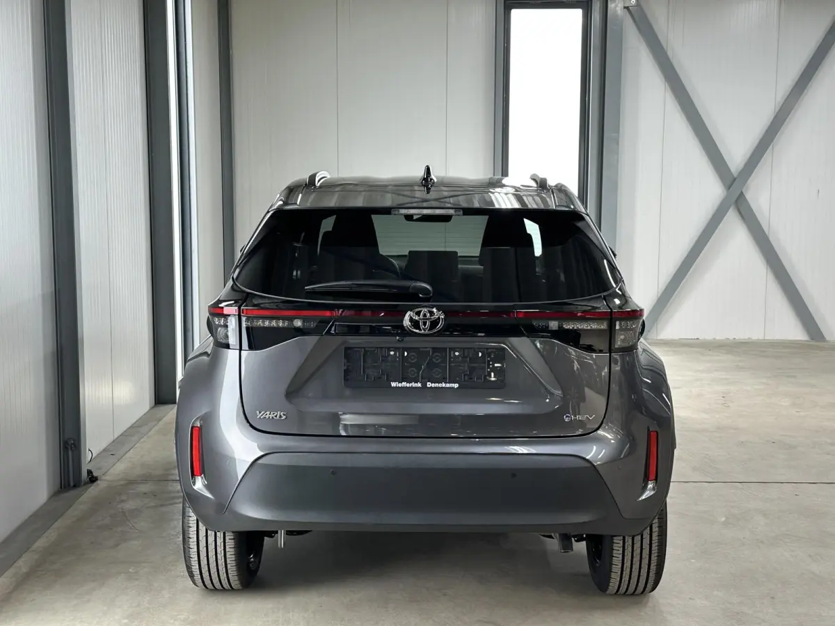 1.5 Hybrid 115 Dynamic | Stoel stuur verw. | Camera |