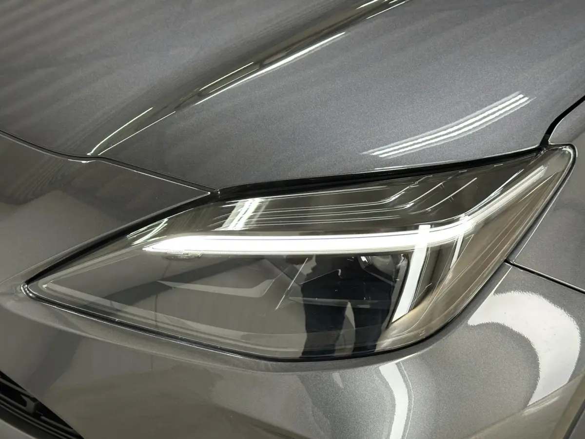 1.5 Hybrid 115 Dynamic | Stoel stuur verw. | Camera |