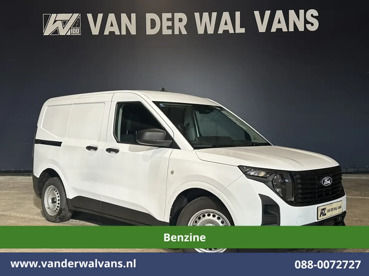 101pk Benzine L1H1 Euro6 Airco | Apple Carplay | Cruisecontrol | Parkeersensoren Android Auto, Verwarmbarde buitenpiegels