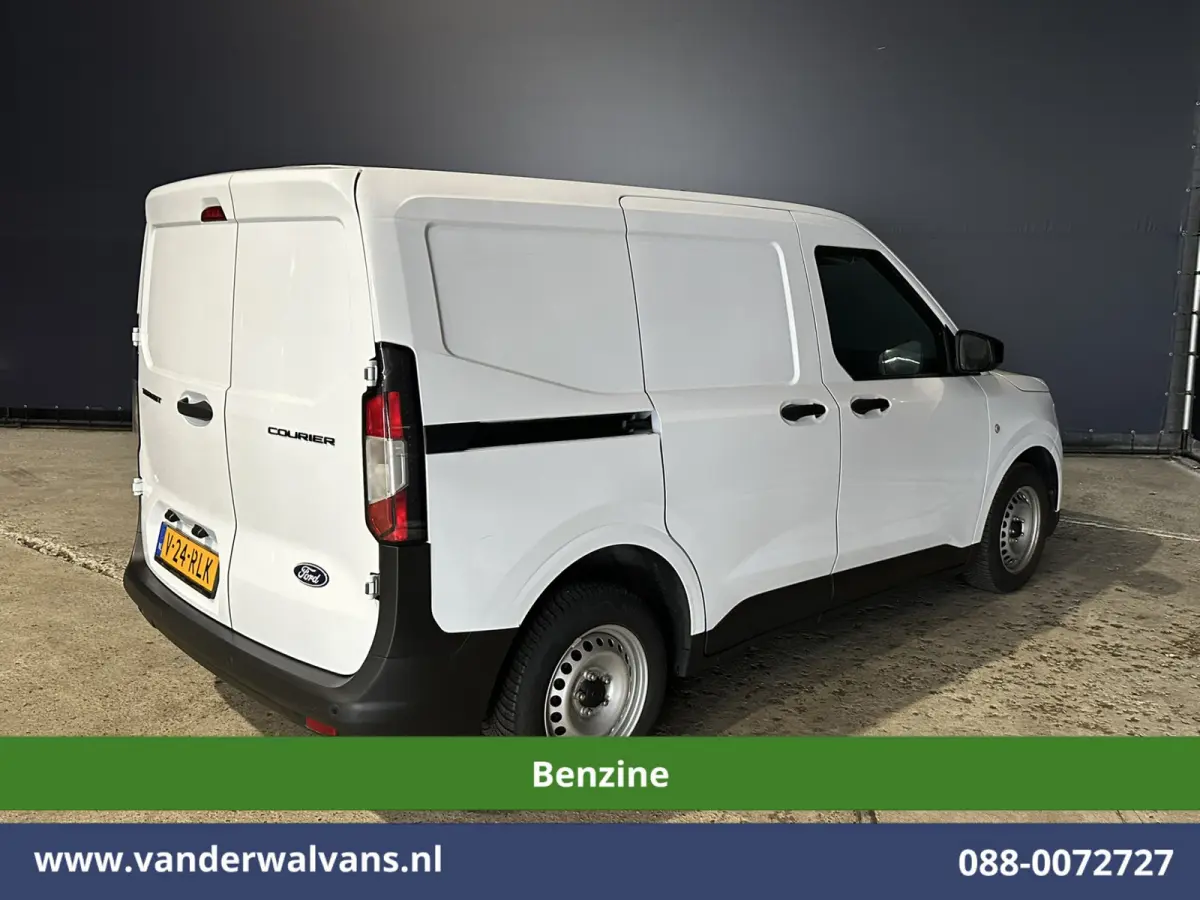 101pk Benzine L1H1 Euro6 Airco | Apple Carplay | Cruisecontrol | Parkeersensoren Android Auto, Verwarmbarde buitenpiegels