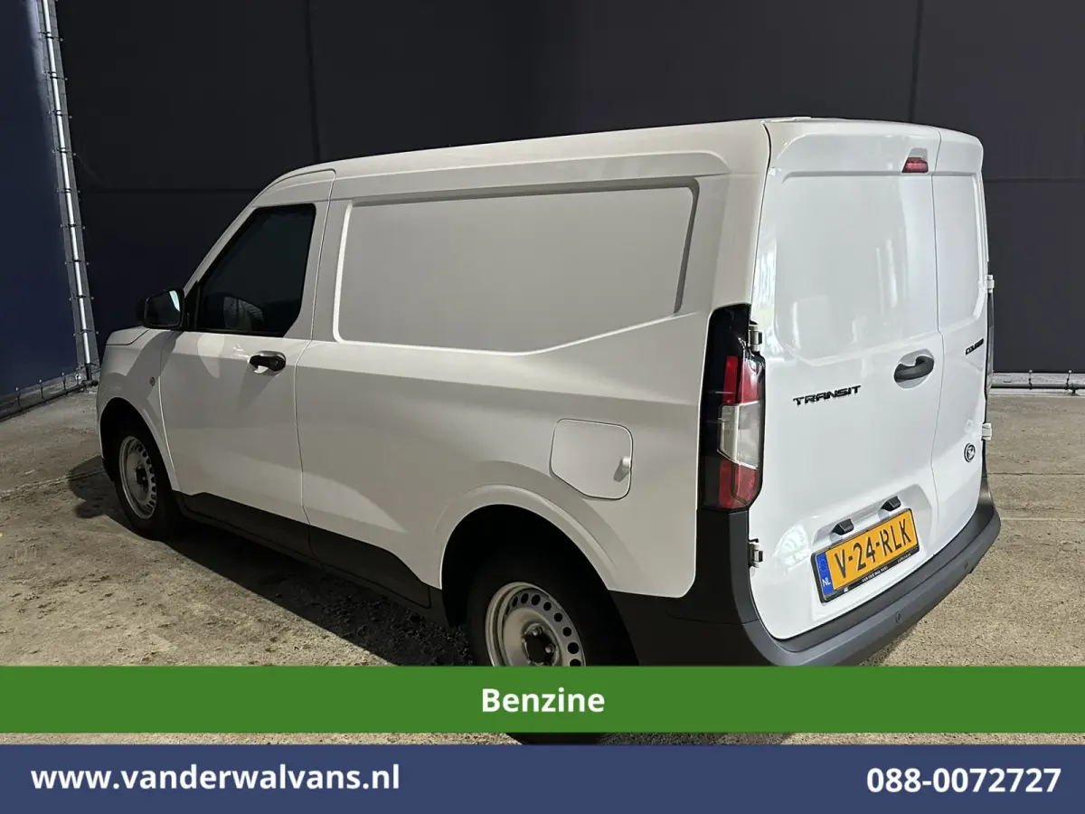101pk Benzine L1H1 Euro6 Airco | Apple Carplay | Cruisecontrol | Parkeersensoren Android Auto, Verwarmbarde buitenpiegels