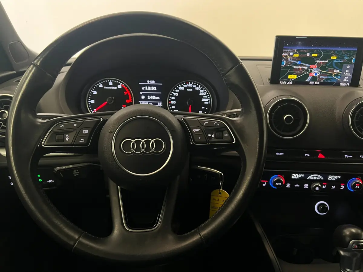 30 TFSI / CarPlay / Trekhaak / Stoelverwarming