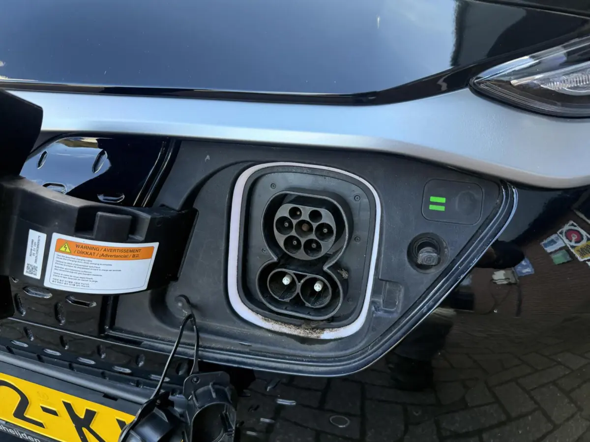EV Limited 64 kWh SOH 95% WARMTEP./LEER *ALL-IN PRIJS*