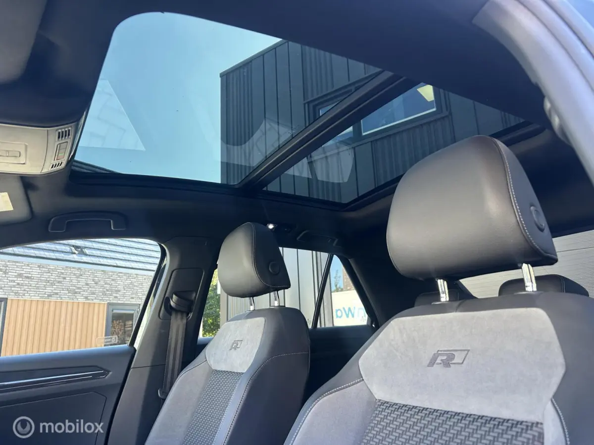 2.0 TSI 4Motion Vol R-line 1e Eig Deal Ond