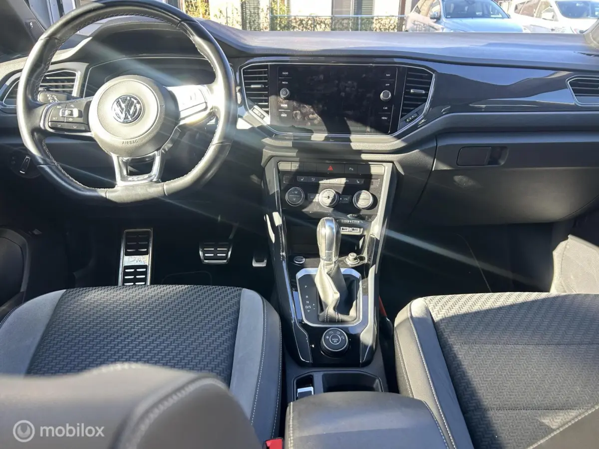 2.0 TSI 4Motion Vol R-line 1e Eig Deal Ond