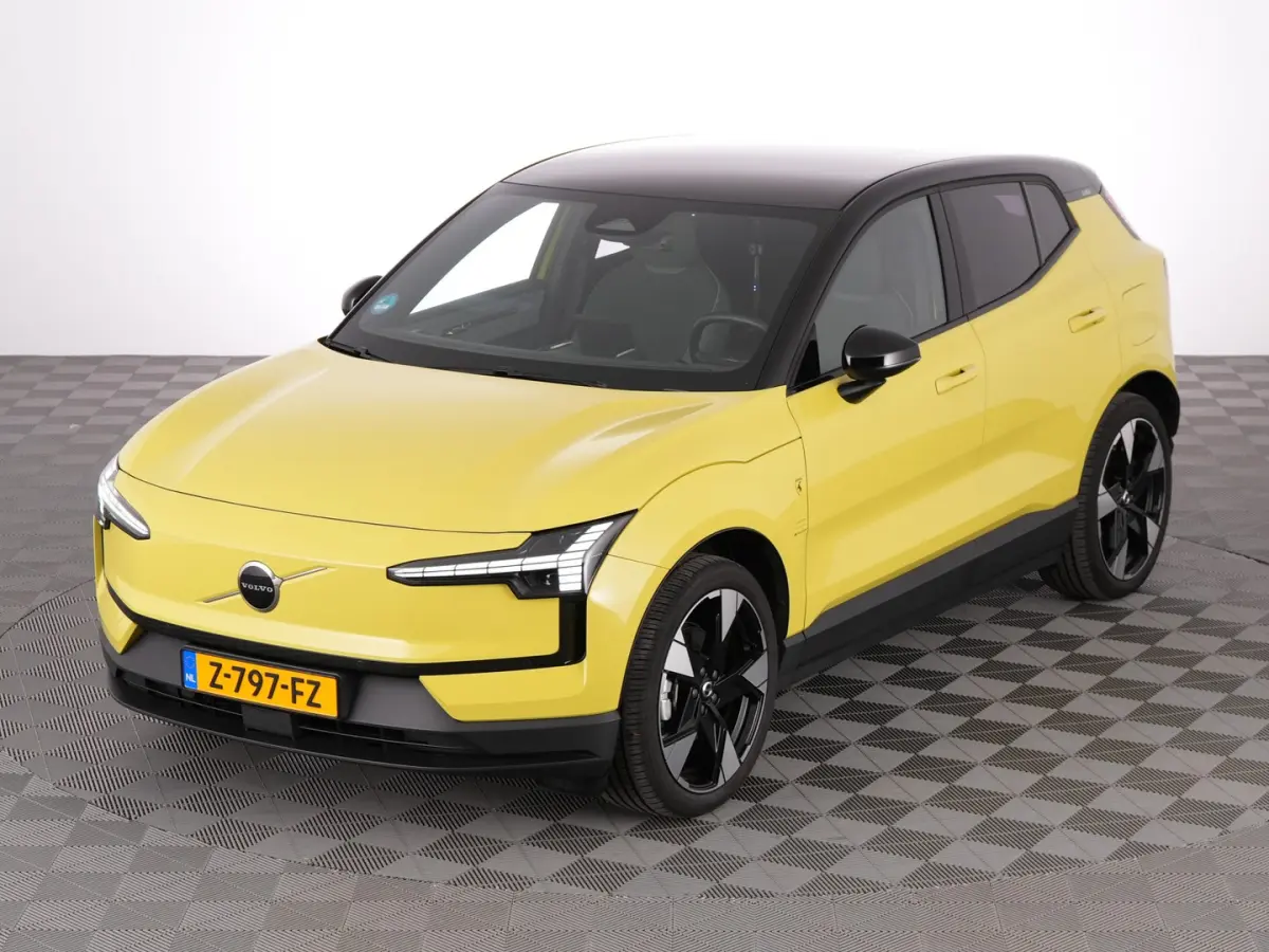 Single Motor Extended Range PLUS 69 kWh | Trekhaak | MOSS YELLOW *SOH: 99,1%* !