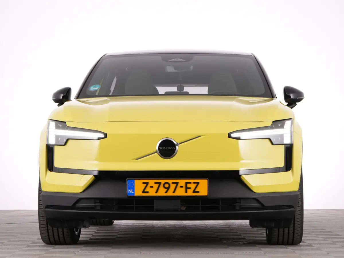 Single Motor Extended Range PLUS 69 kWh | Trekhaak | MOSS YELLOW *SOH: 99,1%* !
