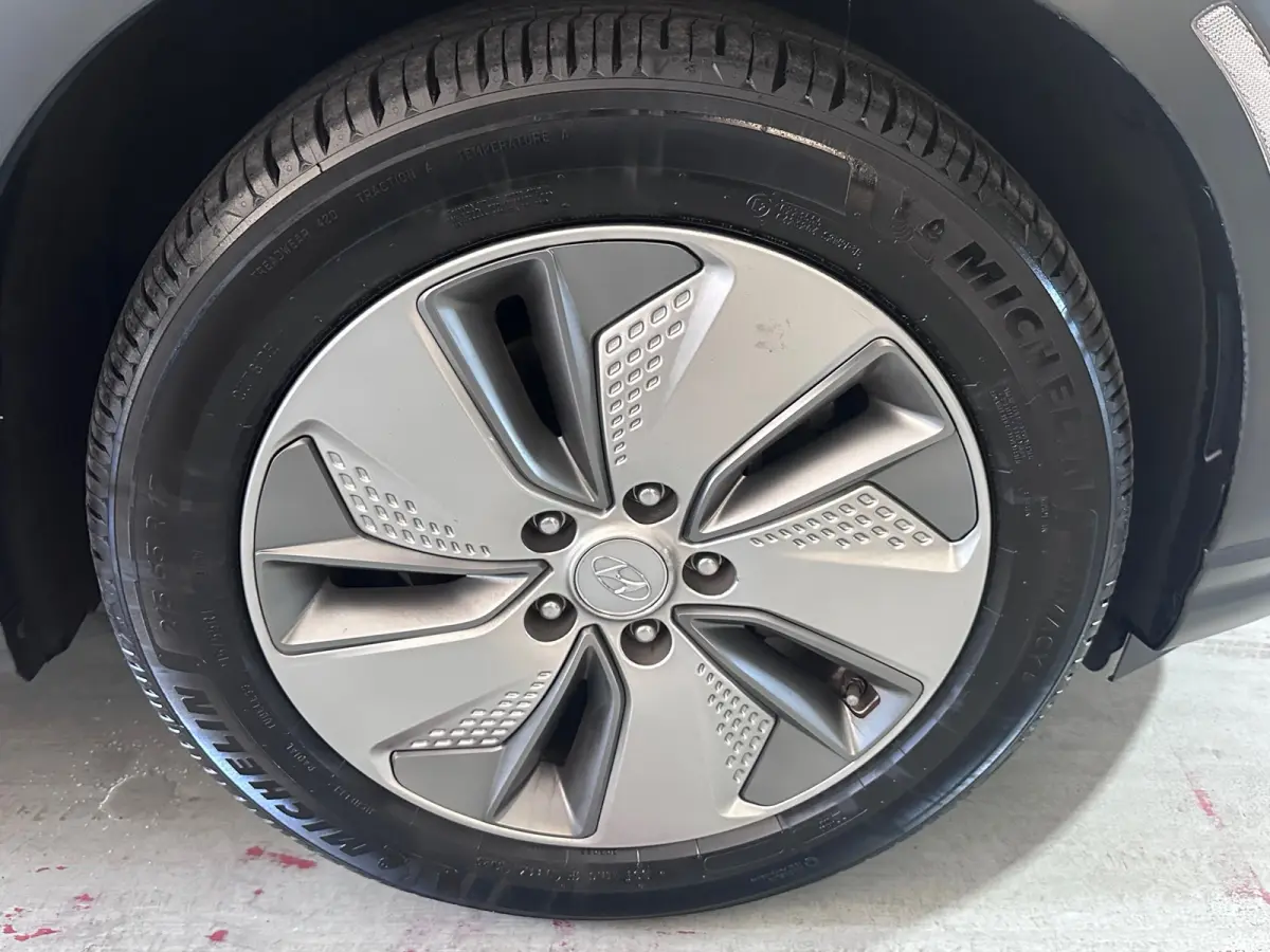 EV Comfort 64 kWhSOH 100% FASE 3|APPLECARPLAY|CAMERA|ADAPTIVE CRUISE CONTROL|LANE ASSIST|PARKING.SNRS|NAVI|KEYLESS