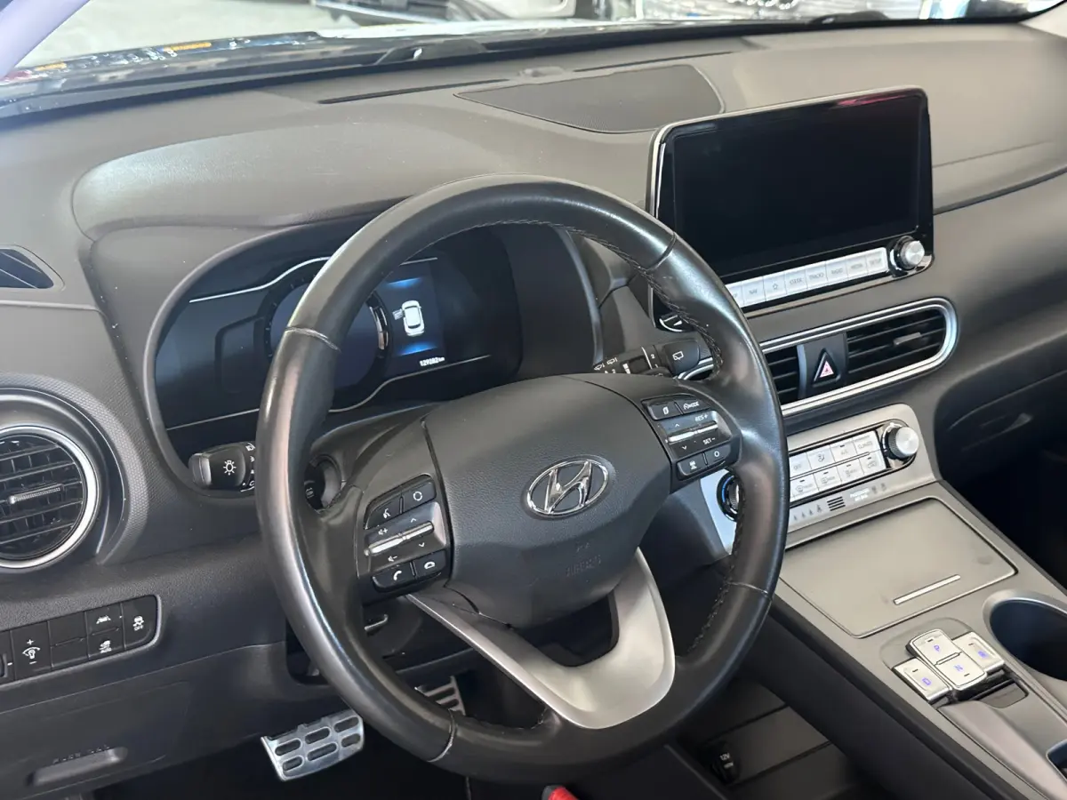 EV Comfort 64 kWhSOH 100% FASE 3|APPLECARPLAY|CAMERA|ADAPTIVE CRUISE CONTROL|LANE ASSIST|PARKING.SNRS|NAVI|KEYLESS