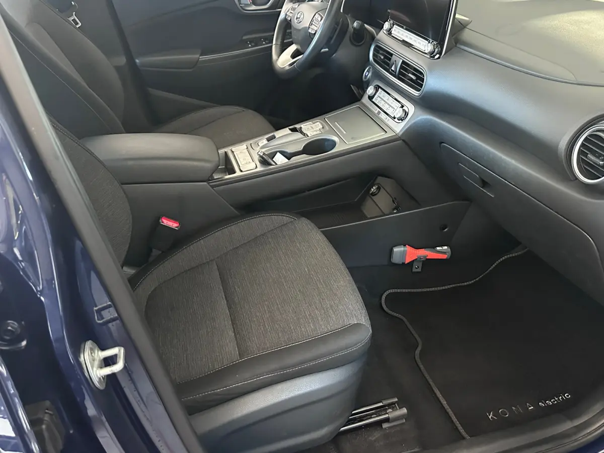 EV Comfort 64 kWhSOH 100% FASE 3|APPLECARPLAY|CAMERA|ADAPTIVE CRUISE CONTROL|LANE ASSIST|PARKING.SNRS|NAVI|KEYLESS