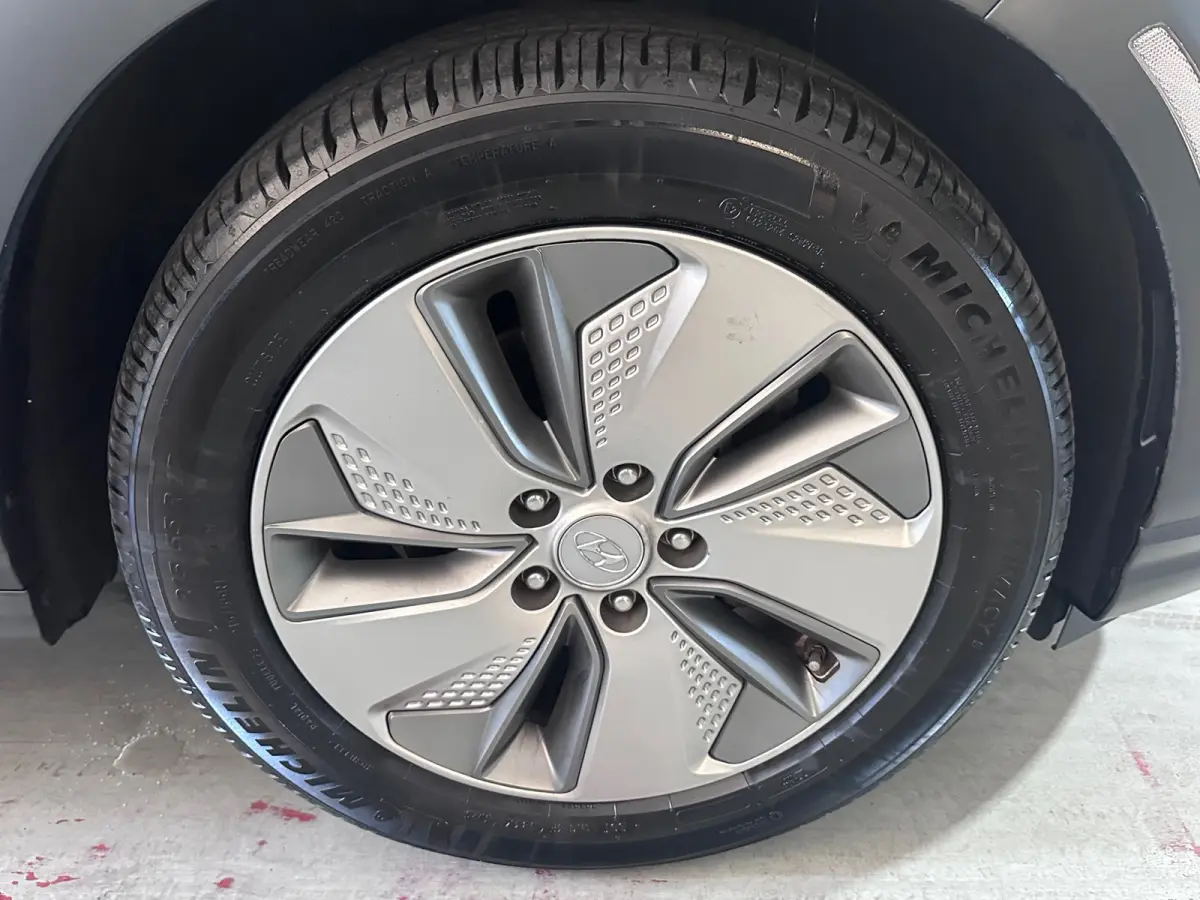 EV Comfort 64 kWhSOH 100% FASE 3|APPLECARPLAY|CAMERA|ADAPTIVE CRUISE CONTROL|LANE ASSIST|PARKING.SNRS|NAVI|KEYLESS
