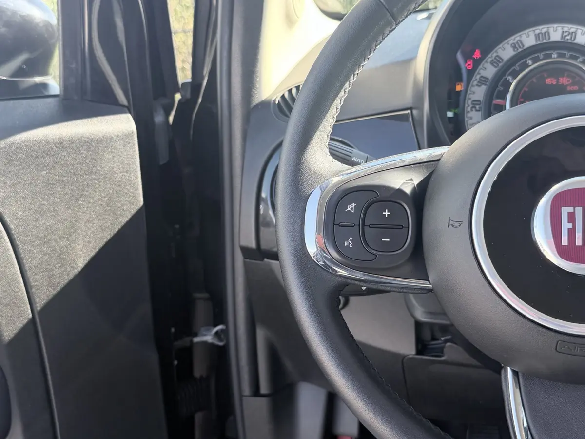 0.9 TwinAir Turbo Lounge | Cabrio | PDC | Bluetooth |