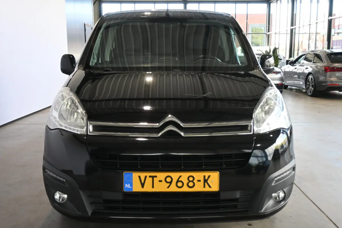 1.6 BlueHDI 75 Business NAP! Cruise Airco Navigatie PDC Trekhaak 100% Onderhouden! Inruil Mogelijk!