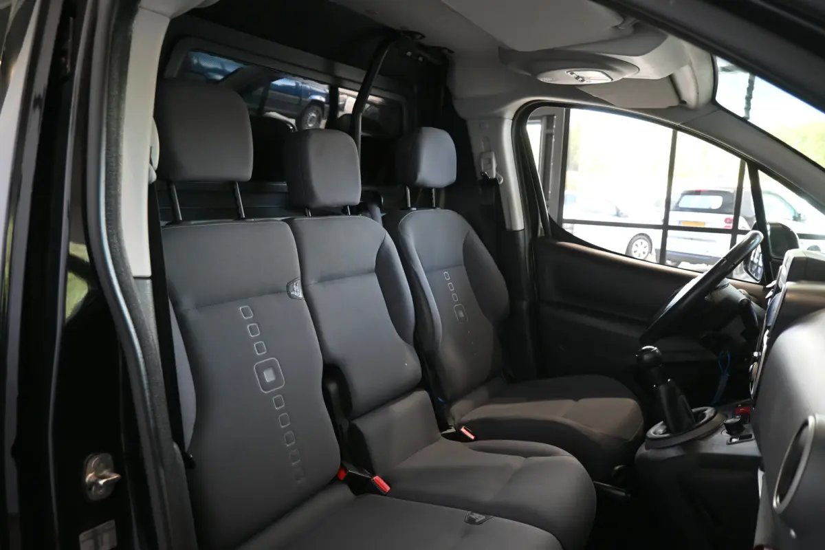 1.6 BlueHDI 75 Business NAP! Cruise Airco Navigatie PDC Trekhaak 100% Onderhouden! Inruil Mogelijk!