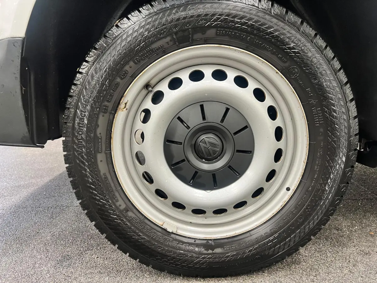 2.0 TDI L2H1 Airco Cruise Control Trekhaak Parkeersensoren 2x schuifdeur Stoelverwarming