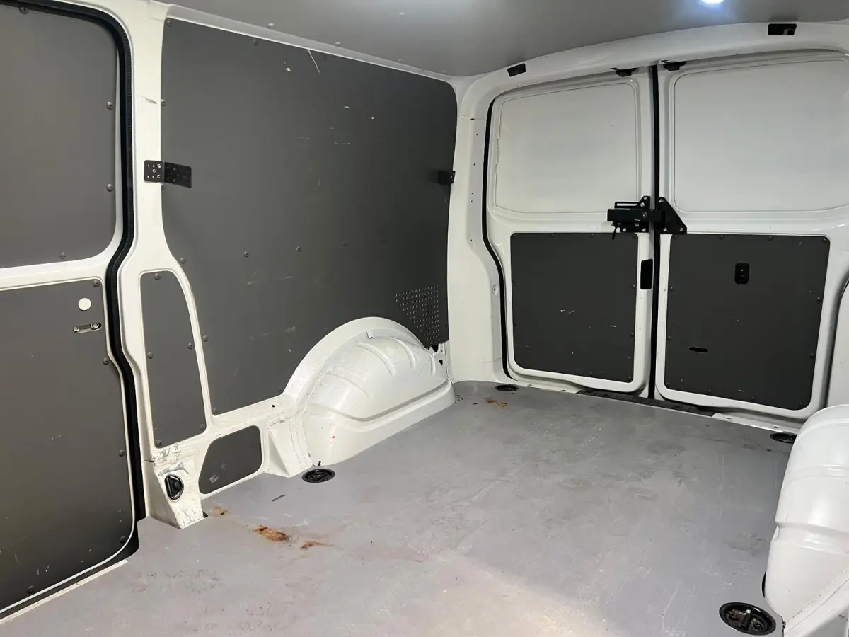 2.0 TDI L2H1 Airco Cruise Control Trekhaak Parkeersensoren 2x schuifdeur Stoelverwarming