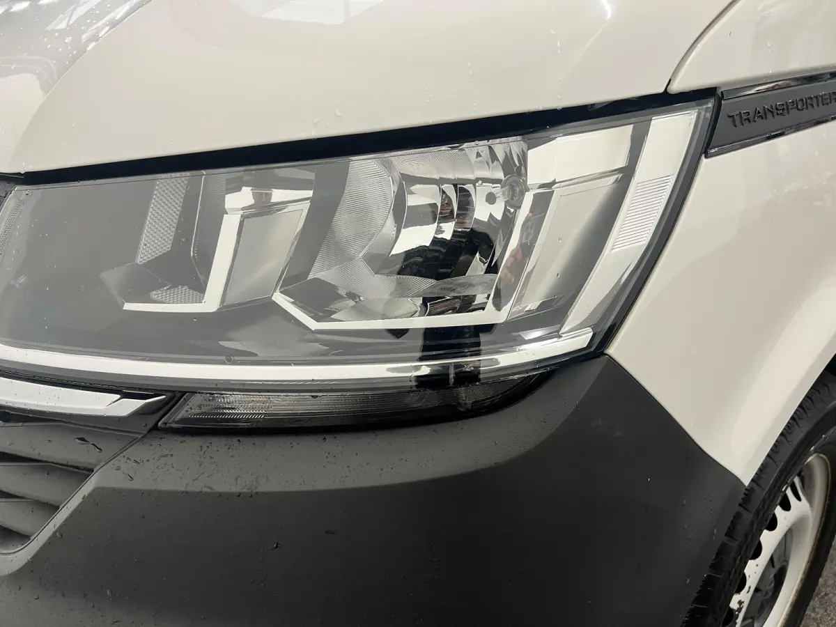2.0 TDI L2H1 Airco Cruise Control Trekhaak Parkeersensoren 2x schuifdeur Stoelverwarming