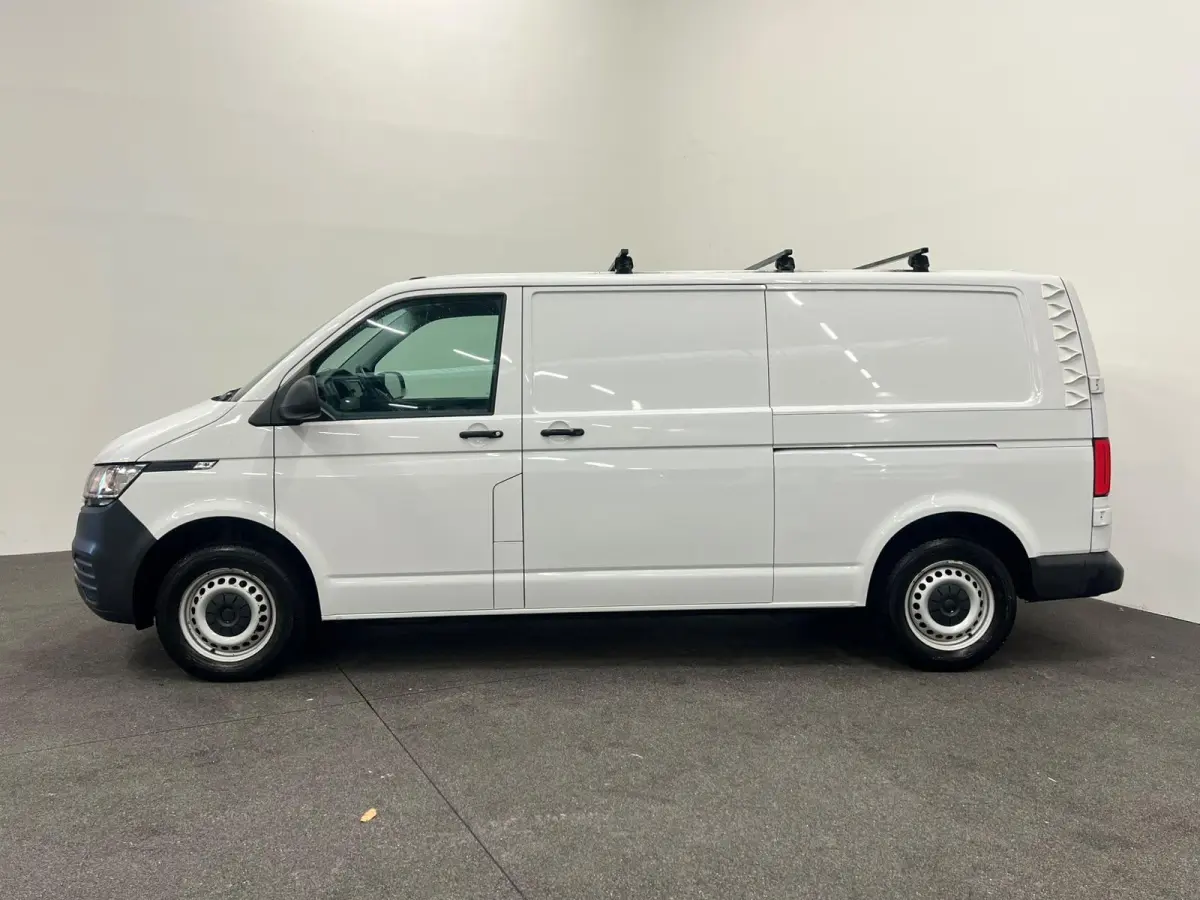 2.0 TDI L2H1 Airco Cruise Control Trekhaak Parkeersensoren 2x schuifdeur Stoelverwarming