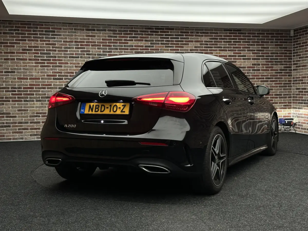 200 AMG Line | Adaptive cruise| LED| Camera|