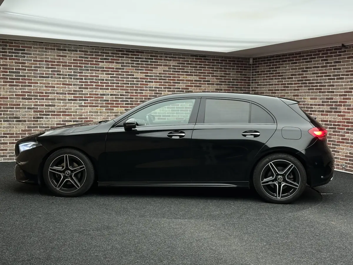 200 AMG Line | Adaptive cruise| LED| Camera|