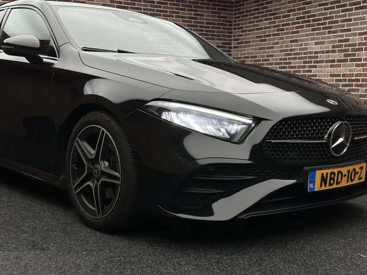 200 AMG Line | Adaptive cruise| LED| Camera|