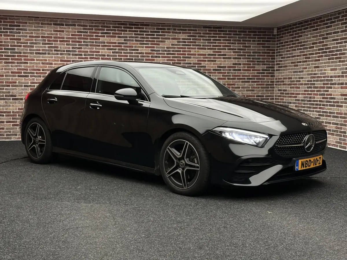 200 AMG Line | Adaptive cruise| LED| Camera|