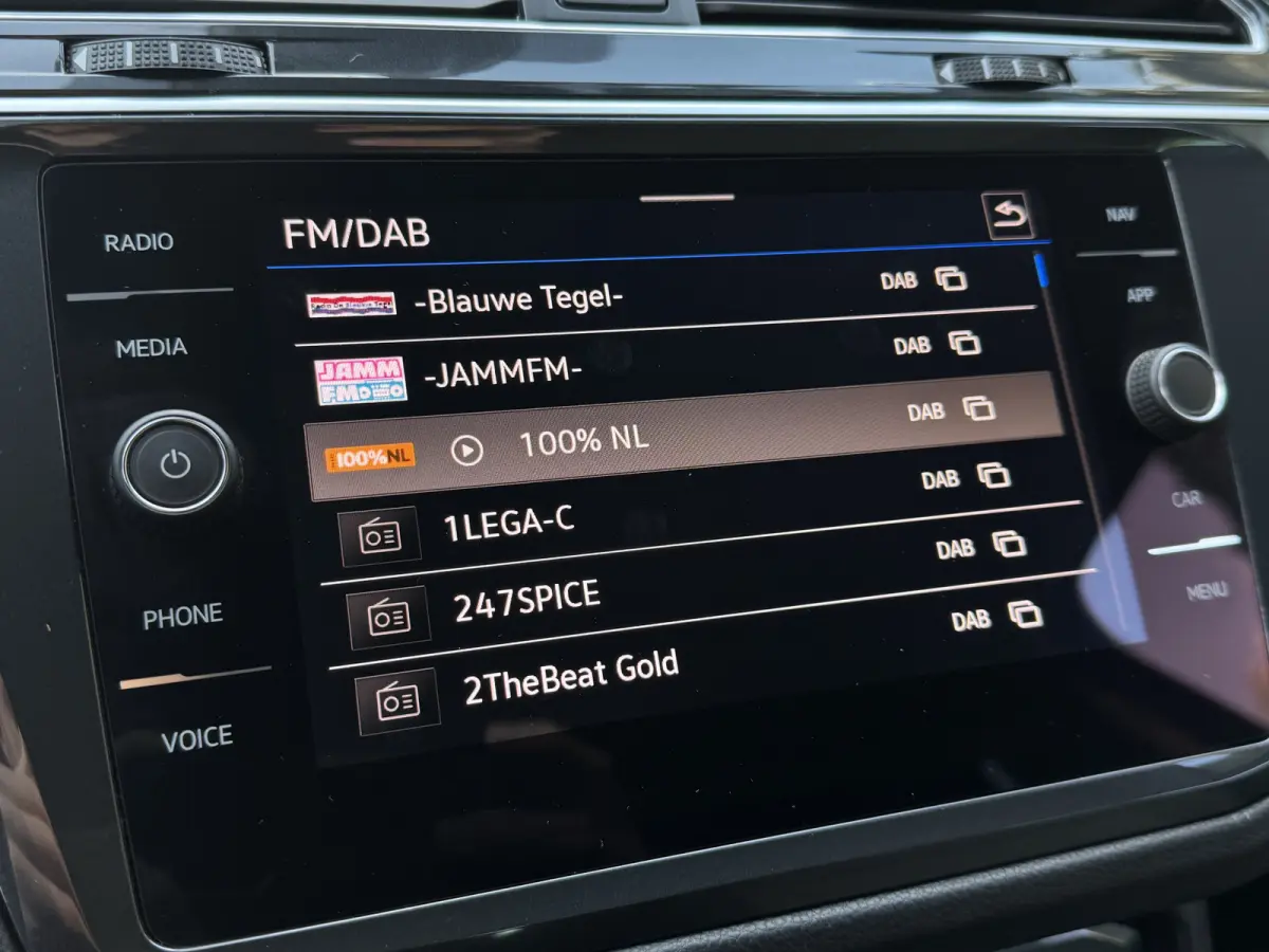 1.5 TSI 150PK! LIFE BUSINESS CARPLAY/ACC/NAVI/STUURVERW.