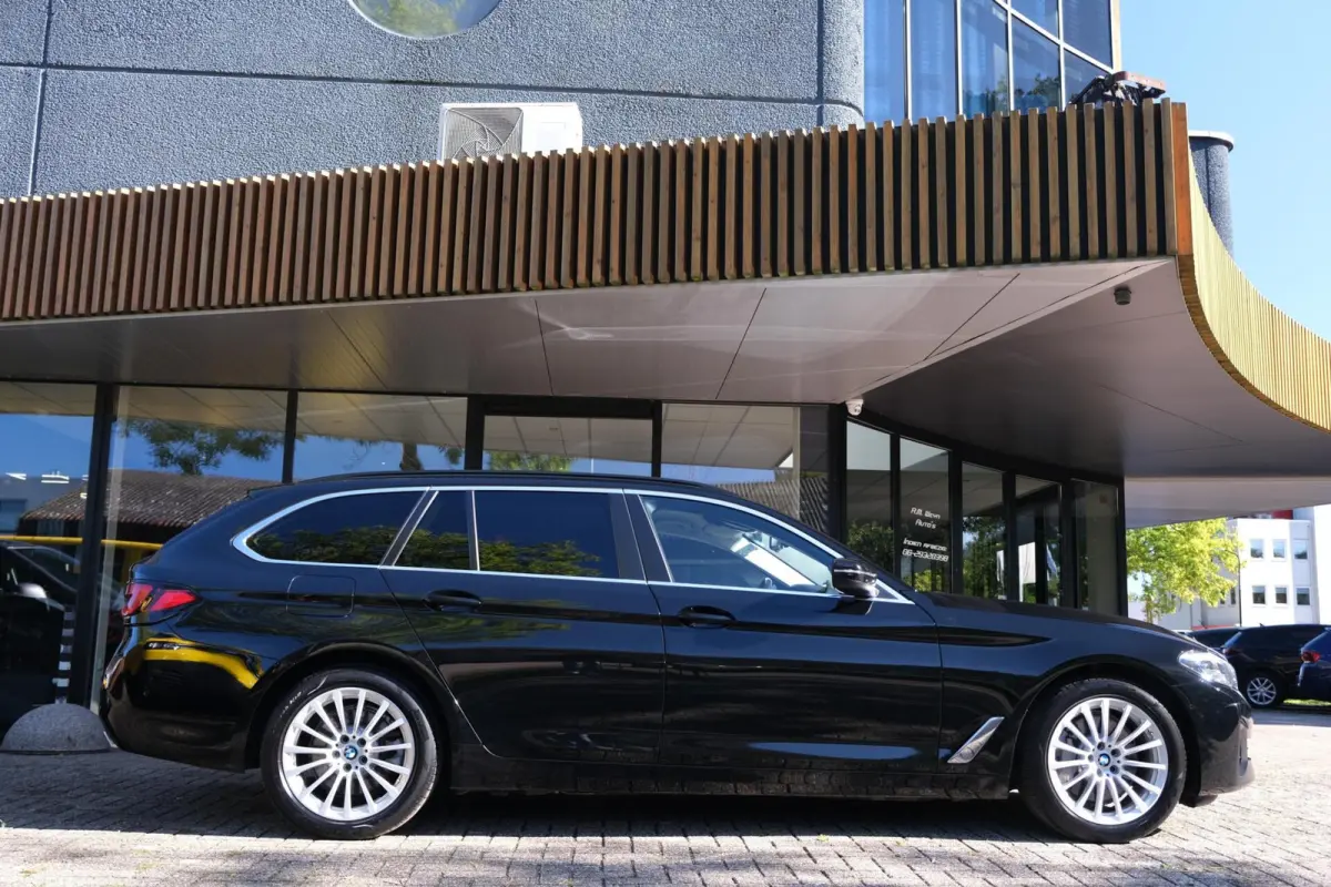 530e High Executive|RIJKLAAR!|ACC|Camera|Head-Up|Trekhaak|LaneAssist|Dodehoekdetectie|Stoelverwarming|Carplay|AndroidAuto