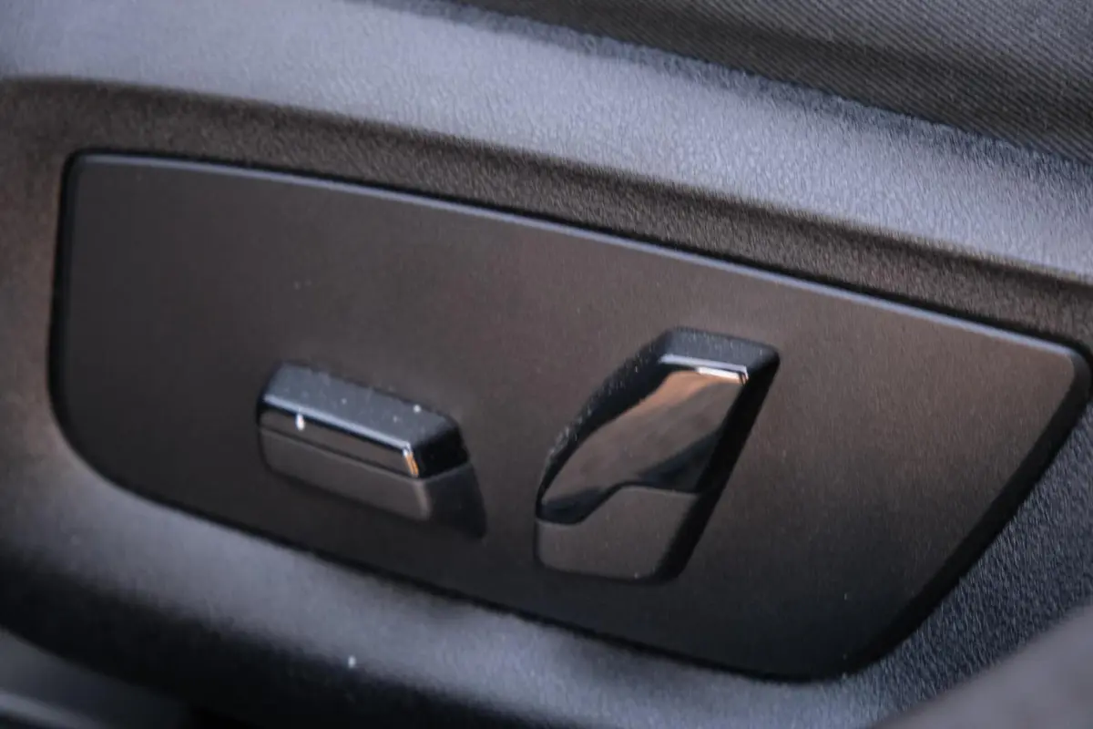 530e High Executive|RIJKLAAR!|ACC|Camera|Head-Up|Trekhaak|LaneAssist|Dodehoekdetectie|Stoelverwarming|Carplay|AndroidAuto