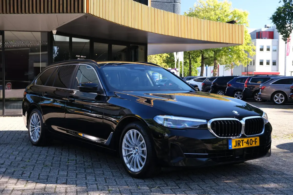 530e High Executive|RIJKLAAR!|ACC|Camera|Head-Up|Trekhaak|LaneAssist|Dodehoekdetectie|Stoelverwarming|Carplay|AndroidAuto
