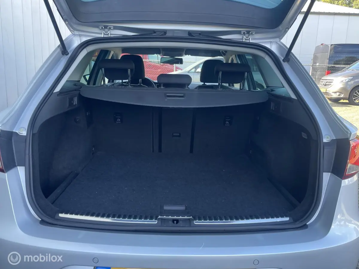1.0 EcoTSI Style Connect | NL Auto | Navigatie | Carplay | Climate & Cruise Control | PDC |
