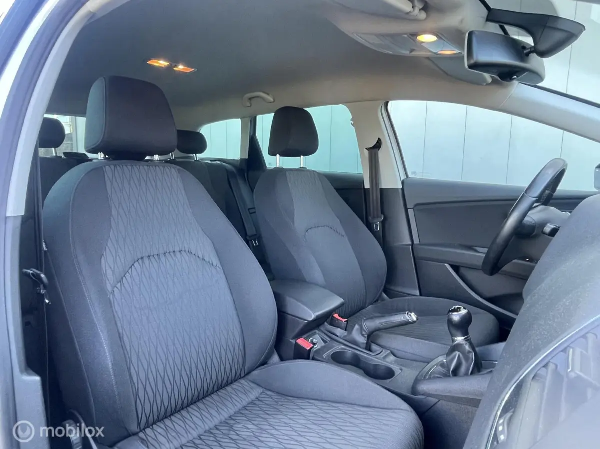 1.0 EcoTSI Style Connect | NL Auto | Navigatie | Carplay | Climate & Cruise Control | PDC |