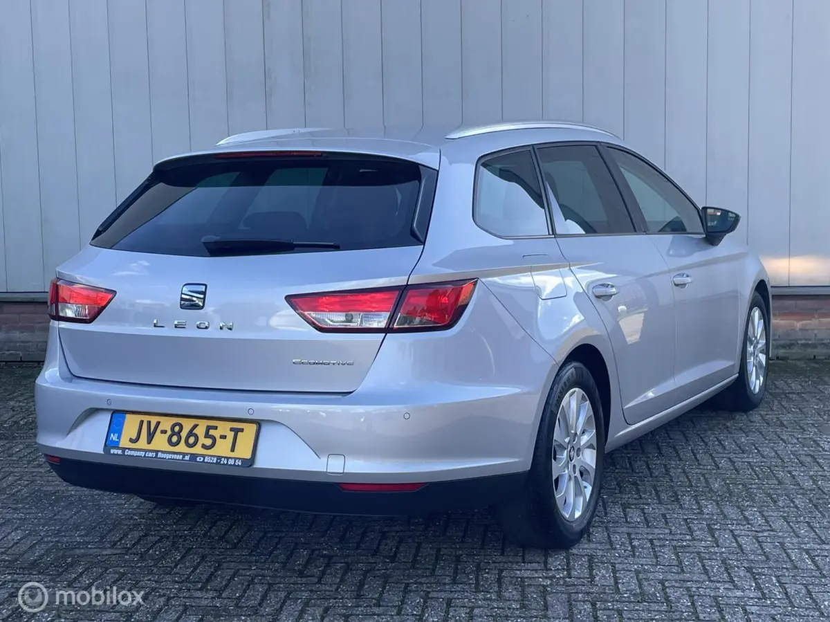 1.0 EcoTSI Style Connect | NL Auto | Navigatie | Carplay | Climate & Cruise Control | PDC |