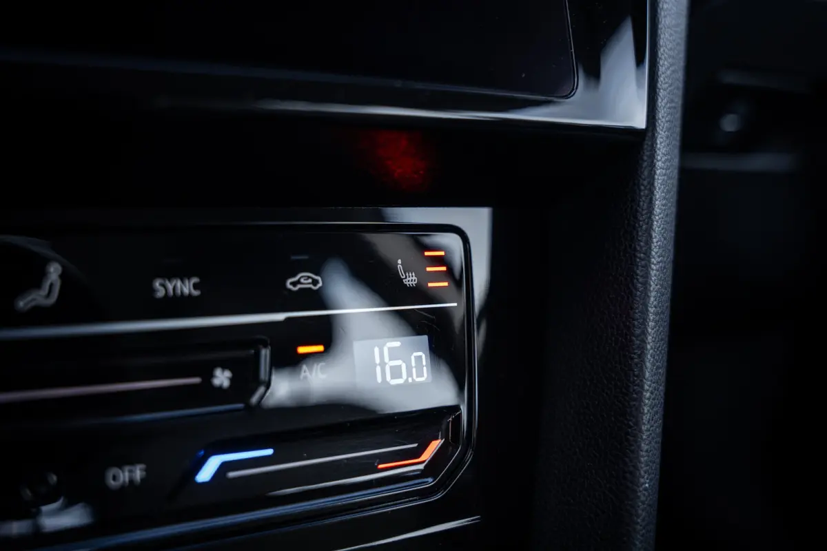 1.4 TSI PHEV GTE Business | Achteruitrijcamera | Elektrisch bedienbare achterklep met sensorsturing | Lederen bekleding