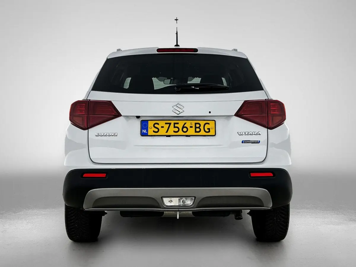1.5 Hybrid Select | AUTOMAAT | ACHTERUITRIJCAMERA | STOELVERWARMING | LANE ASSIST | APPLE CARPLAY - ANDROID AUTO | DODEHOEK | CLIMATE CONTROL | CRUISE CONTROL |