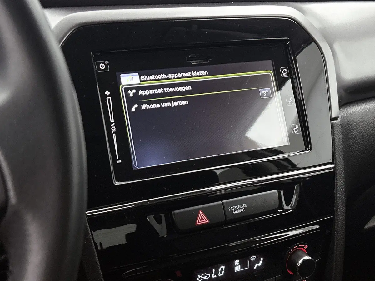 1.5 Hybrid Select | AUTOMAAT | ACHTERUITRIJCAMERA | STOELVERWARMING | LANE ASSIST | APPLE CARPLAY - ANDROID AUTO | DODEHOEK | CLIMATE CONTROL | CRUISE CONTROL |