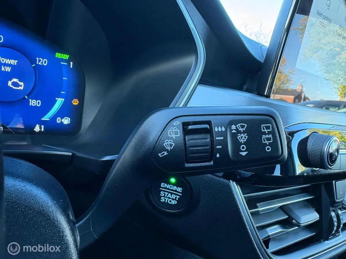 2.5 PHEV Titanium|STOEL/STUUR.VERW|CARPLAY|PDC