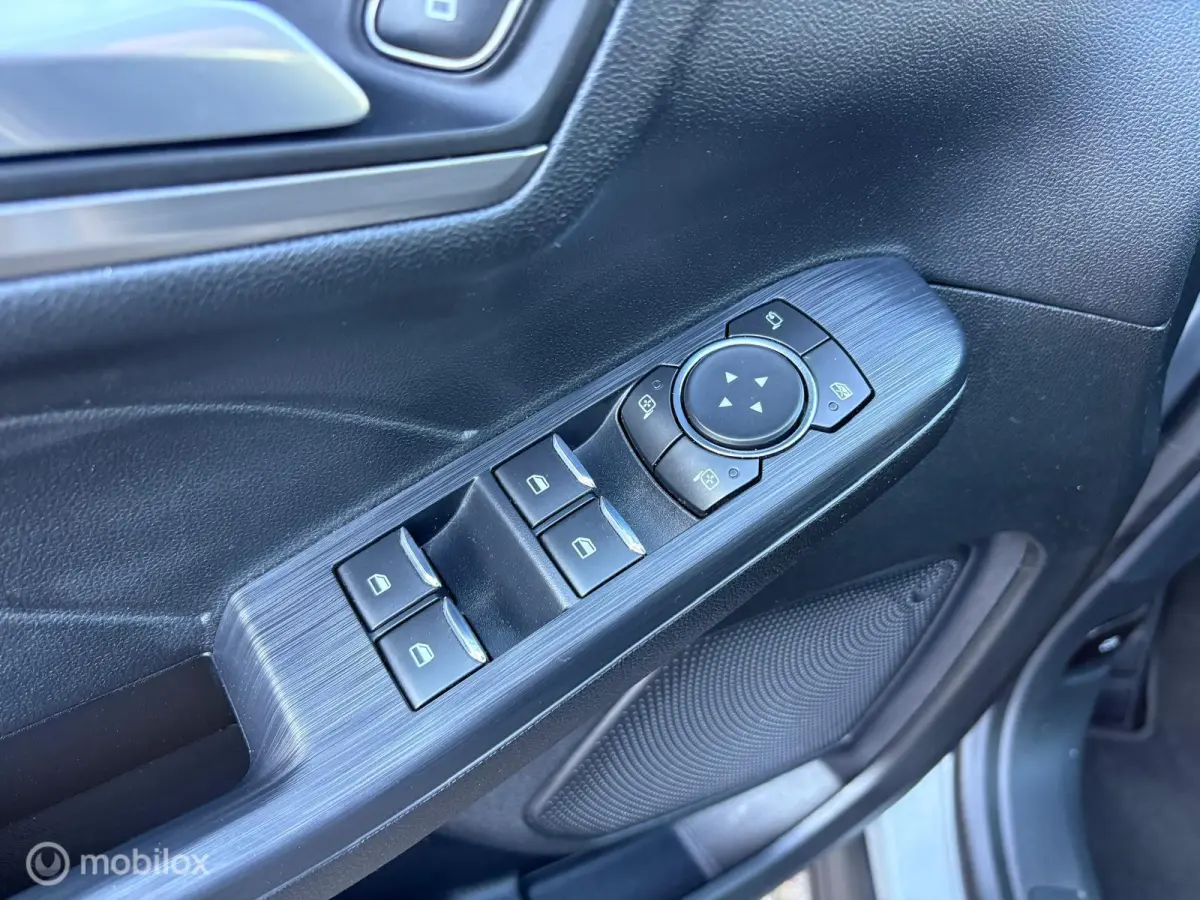 2.5 PHEV Titanium|STOEL/STUUR.VERW|CARPLAY|PDC