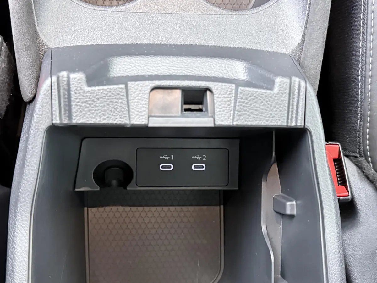 1.3 MHEV Xtronic Tekna Plus | Panoramadak | Lederen Bekl. | BOSE Audio |